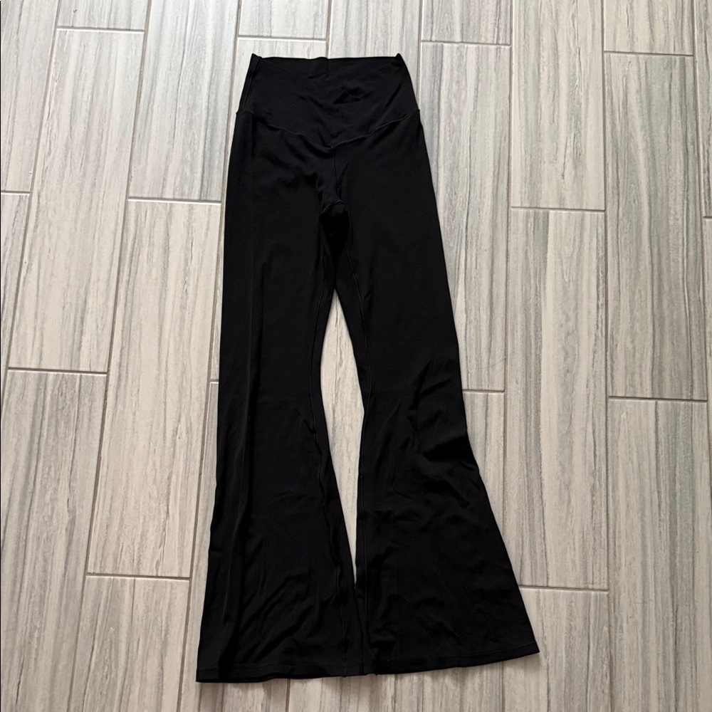 Crossover Flared Leggings